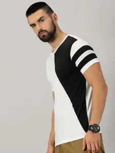 AUSK Colourblocked Round Neck Short Sleeves Regular T-shirt