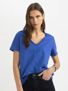DeFacto V-Neck Pure Cotton T-shirt