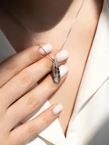 VAGHBHATT Silver-Plated Stainless Steel Interlocking Oval Design Pendant & Chain