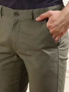 Farah Men Slim Fit Mid-Rise Chino Trouser