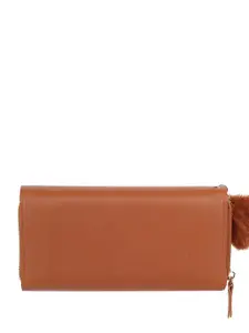 WALKWAY by Metro Women Floral Printed Two Fold Wallet