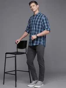 Louis Philippe Jeans Men Super Slim Fit Tartan Checked Pure Cotton Casual Shirt