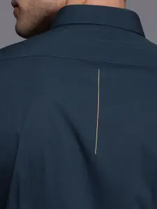 Louis Philippe Ath.Work Men Super Slim Fit Printed Formal Shirt