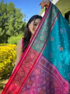 SGF11 Woven Design Heavy Zari Work Kanjeevaram Patola Silk Saree