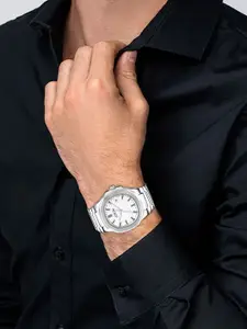 LOREM Men Dial & Stainless Steel Bracelet Style Straps Analogue Watch LR147-A