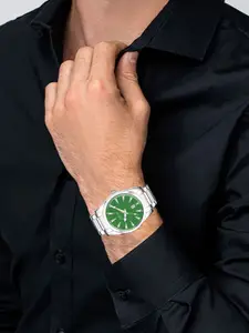 LOREM Men Textured Dial & Stainless Steel Bracelet Style Straps Analogue Watch LR150-A