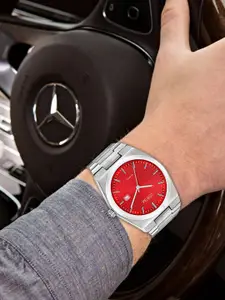 LOREM Men Stainless Steel Bracelet Style Straps Analogue Watch LR161-A