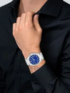 LOREM Men Dial & Stainless Steel Bracelet Style Straps Analogue Watch LR145-A