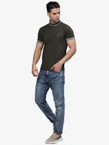 t-base Men High Neck Applique T-shirt