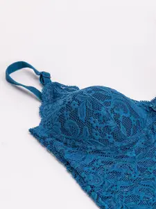 DressBerry Lace Medium Coverage Lightly Padded Bra