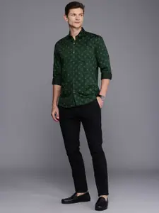 Louis Philippe Sport Pure Cotton Slim Fit Opaque Printed Casual Shirt