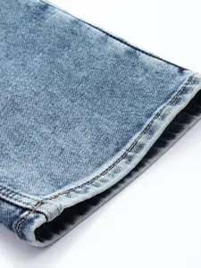 Nautica Men Straight Fit Heavy Fade Stretchable Jeans