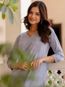 Nayo Floral Printed Cotton Straight Kurta