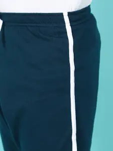 V-Mart Boys Mid-Rise Cotton Shorts