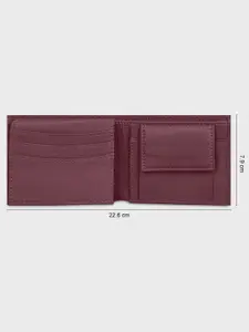 The Wallet Store Men Leather Two Fold Wallet