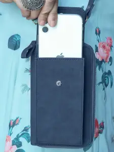 The Wallet Store Leather Structured Handheld Bag