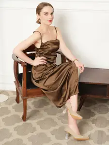 DressBerry Beige Striped Pointed Toe Block Heels