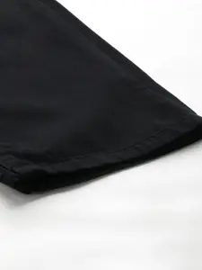 The Roadster Life Co. Men Relaxed Fit Chinos Trousers