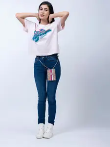 GUESS Women Printed Passport Holder