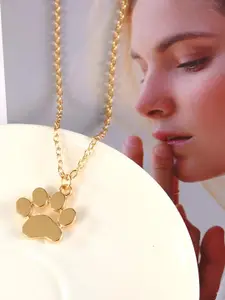 Goho Paw Print Pendant With Chain