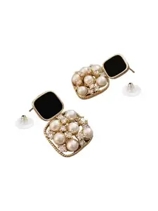 VAGHBHATT Gold-Plated Cubic Zirconia Studded Square Studs Earrings