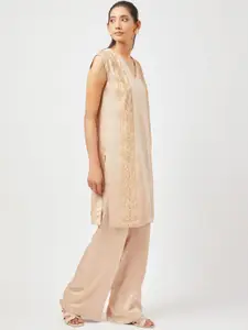 Contemponari Ethnic Motifs V-Neck Sleeveless Straight Kurta
