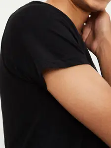 max Boys Round Neck Cotton Casual T-shirt