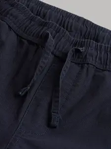 Red Flame Men Mid-Rise Cotton Cargos Trousers