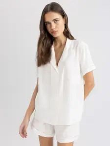 DeFacto Solid Shirt Style Top