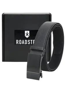 The Roadster Lifestyle Co. Men Black Textured Slider Buckle Closure Belt