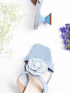 CAI Women Kitten Heels Sandals