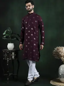 SOJANYA Men Embroidered Regular Sequinned Kurta with Churidar