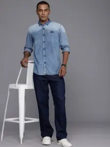 Allen Solly Pure Cotton Chambray Custom Fit Faded Opaque Casual Shirt