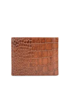 Tommy Hilfiger Men Abstract Textured Leather Two Fold Wallet