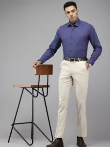 Van Heusen Pure Cotton Custom Fit Self Design Opaque Formal Shirt