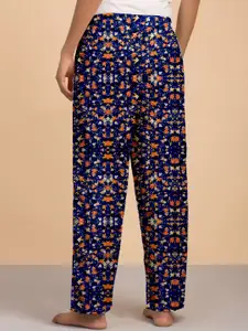 LYRA Women Printed Relax-Fit Mid-Rise Cotton Lounge Pants