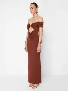 Trendyol Off-Shoulder Short Sleeves Sheath Dress