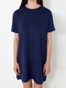 Trendyol Round Neck Drop Shoulder Sleeves T-shirt Dress