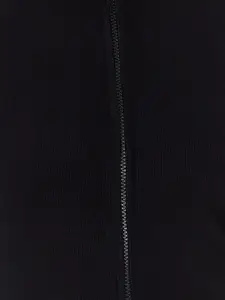 Trendyol Round Neck Sleeveless Cotton Fitted Top