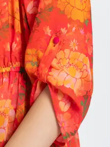 SHAYE Printed Georgette Open Front Shrug