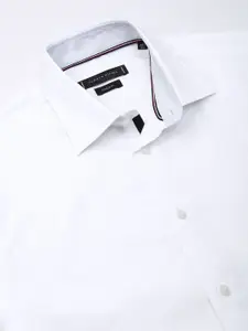 Tommy Hilfiger Men Solid Cotton Casual Shirt