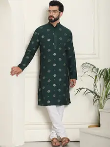 SOJANYA Geometric Embroidered Sequinned Cotton Silk Straight Kurta With Churidar