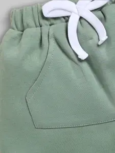 Moms Love Infant Boys Cotton Printed T-shirt with Shorts