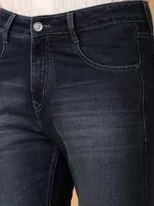 V-Mart Men Slim Fit Mid-Rise Clean Look Light Fade Jeans