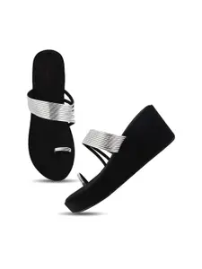 DressBerry Women Block Heels Sandals