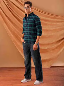 The Indian Garage Co. Spread Collar Slim Fit Checked Cotton Casual Shirt