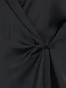 Styli Solid Lapel Collar Wrap Top