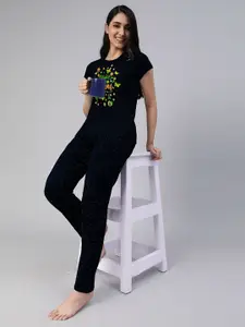 LYRA Women Printed Night suit