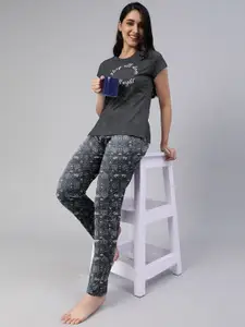 LYRA Women Printed Night suit