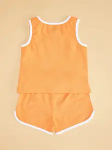 Pantaloons Junior Girls Printed Cotton Night Suit